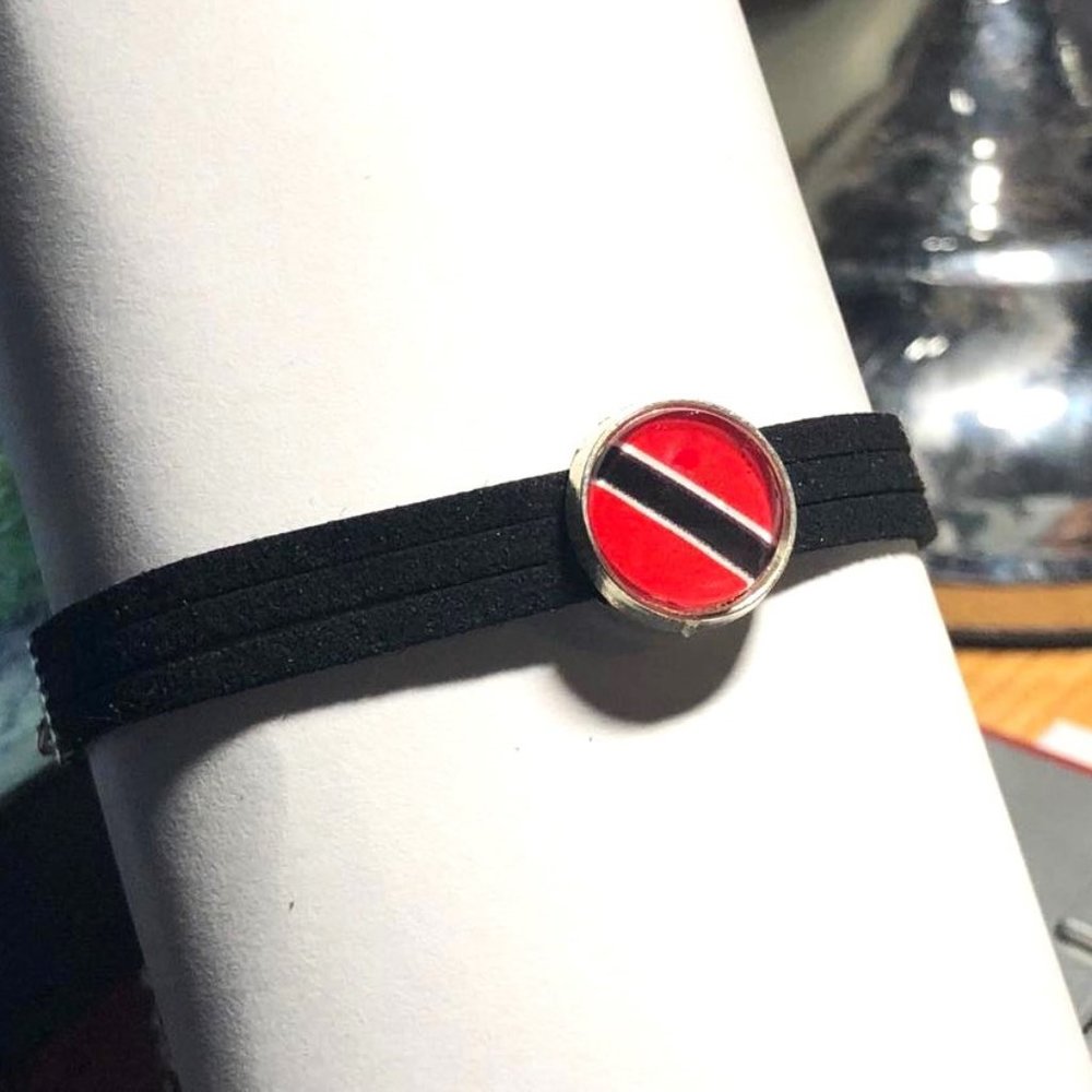 Trinidad and Tobago Flag Glass Dome adjustable Suede Bracelet